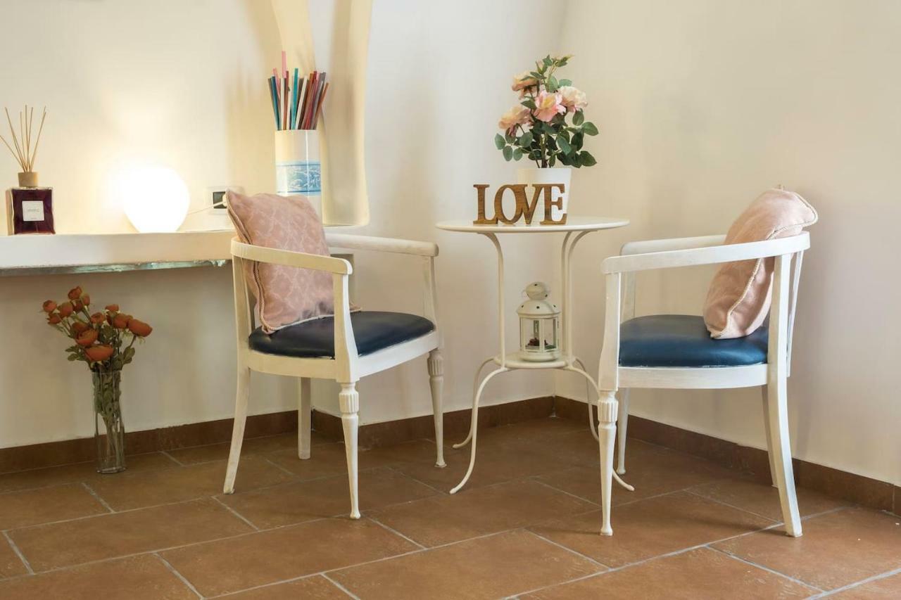 Apartamento Little House Napoli Exterior foto