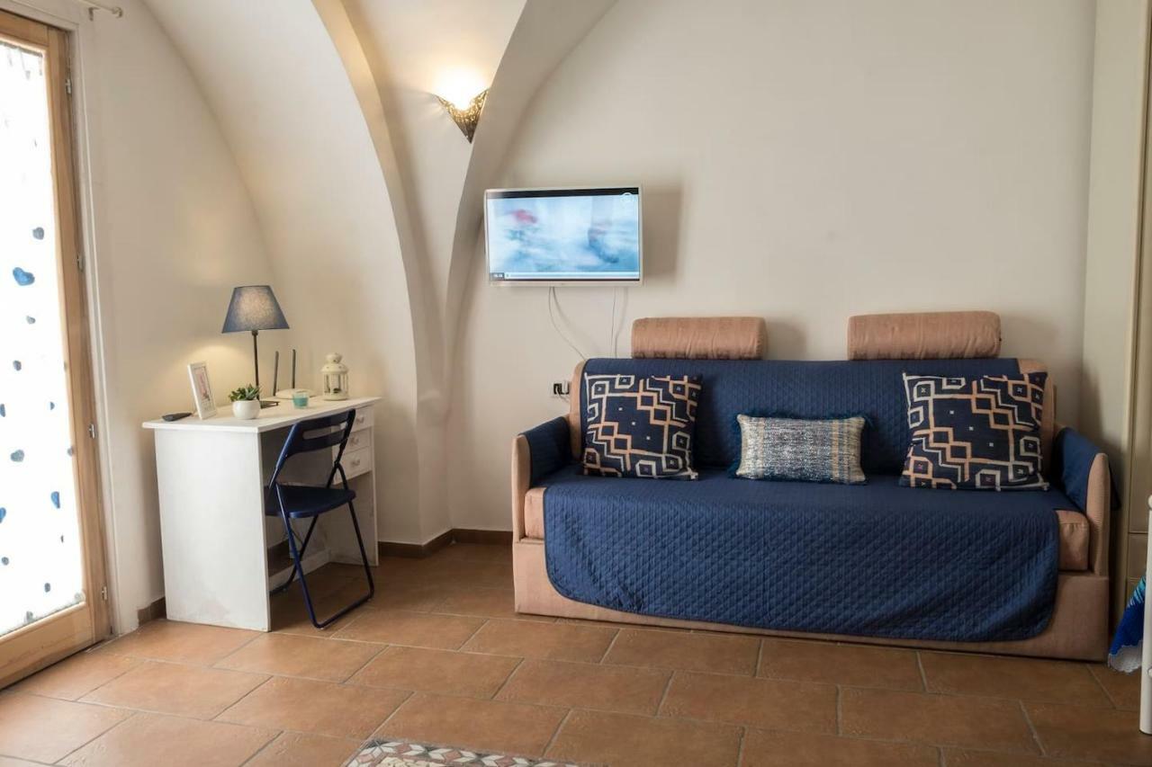 Apartamento Little House Napoli Exterior foto
