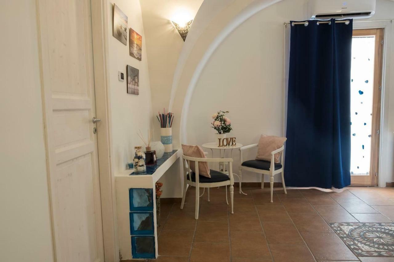 Apartamento Little House Napoli Exterior foto