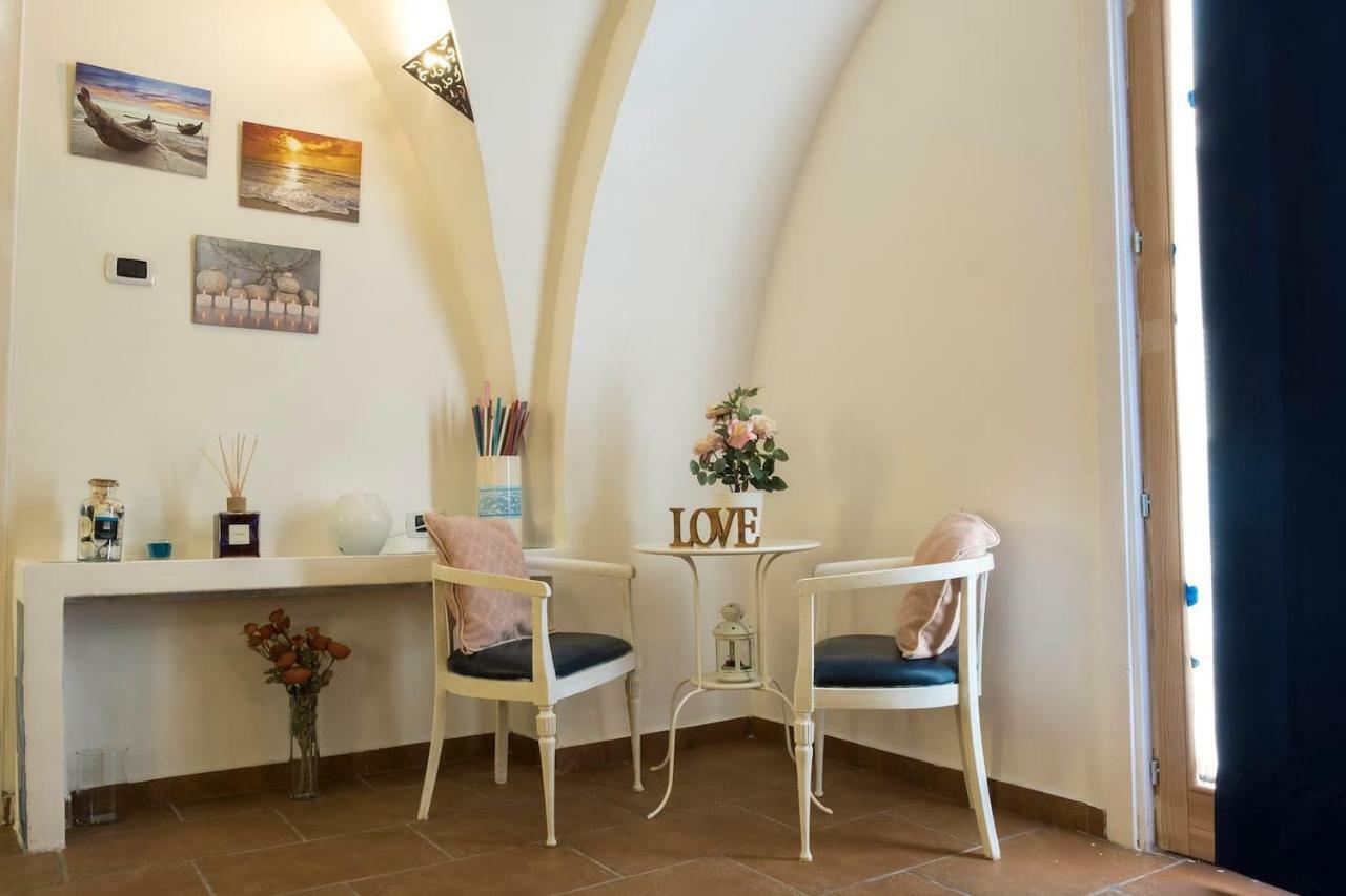 Apartamento Little House Napoli Exterior foto